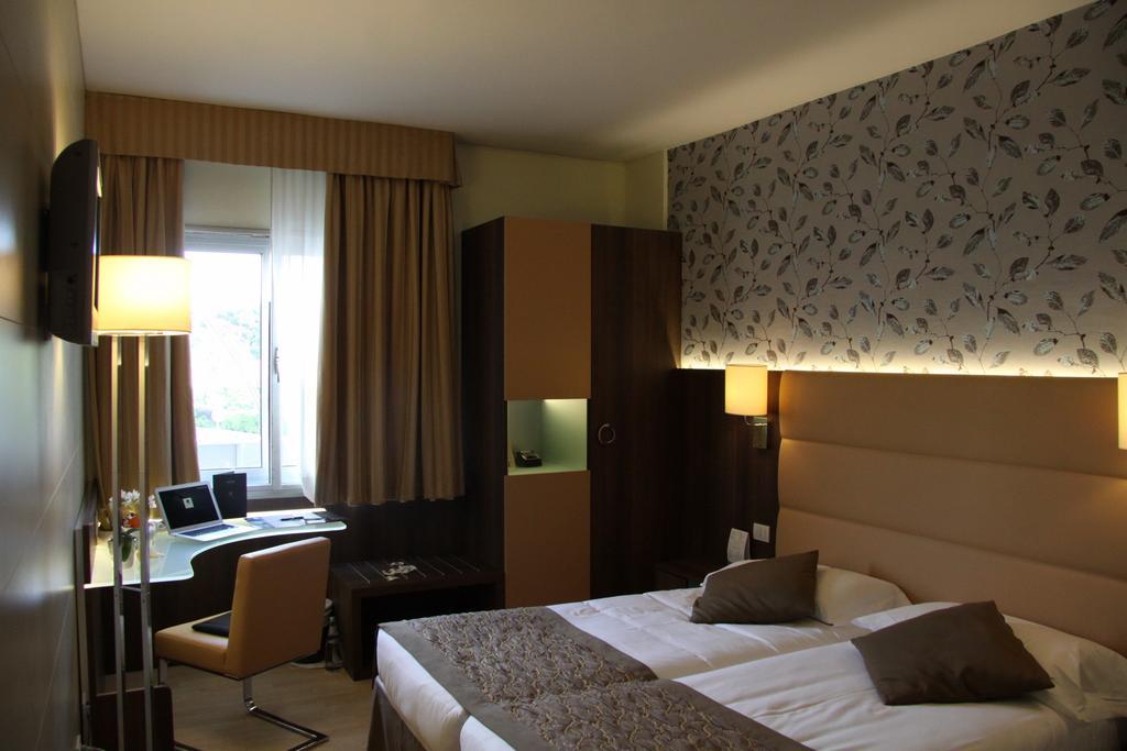Quarto Twin