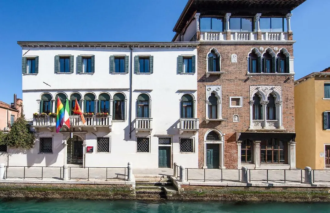 Axel Hotel Venezia - Adults Only-1