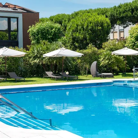 DB Villas Le Ville del Lido Resort-3