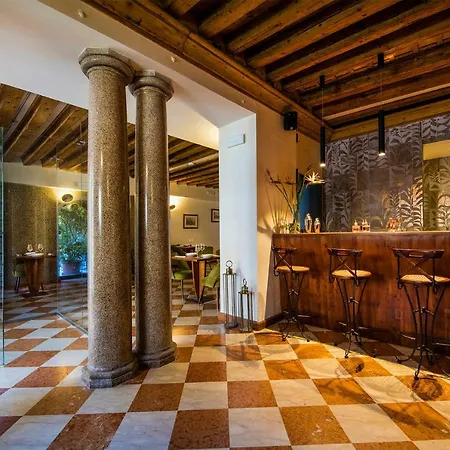 Axel Hotel Venezia - Adults Only-2